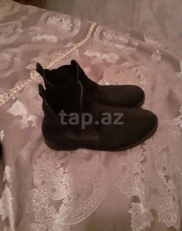 Gencede satilir nabuk botinka razmer 40 az geyinilib lalafo.az -da Gencede satilir nabuk botinka razmer 40 az geyinilib