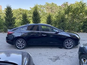 panel satış: Hyundai Elantra: 2 l | 2019 il Sedan — 6