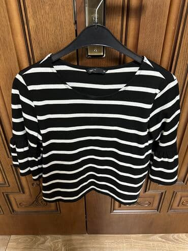 boğazlı qadın sviterləri: 10 azn Razmer S/M — 1