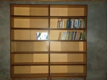 ayaqqabı rəfi: İşlənmiş, Kitab rəfi, Rumıniya — 3
