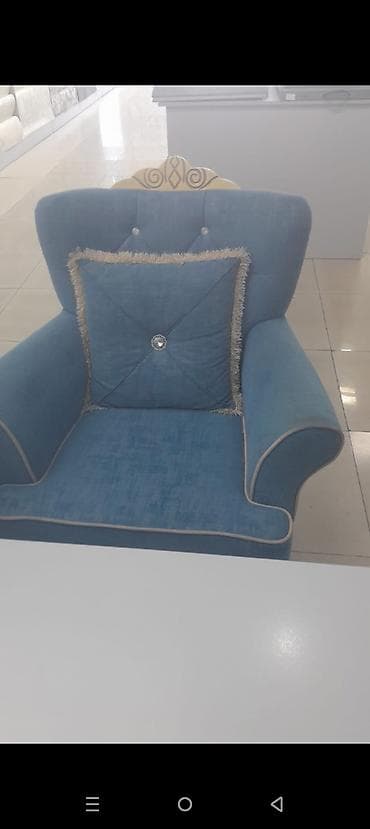 Tata: Divan 2 kreslo jurnalni divan açılır bazali əla vəziyyətdədir — 2