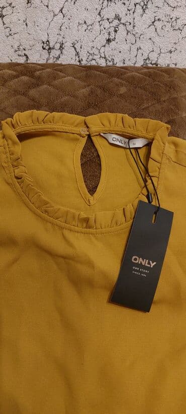 36 olcu olsada 38 olcuyede geder. Bow modeldi