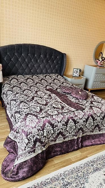 bambu tekstil: Yataq üçün rəng - Bənövşəyi Yataq örtüyü — 1