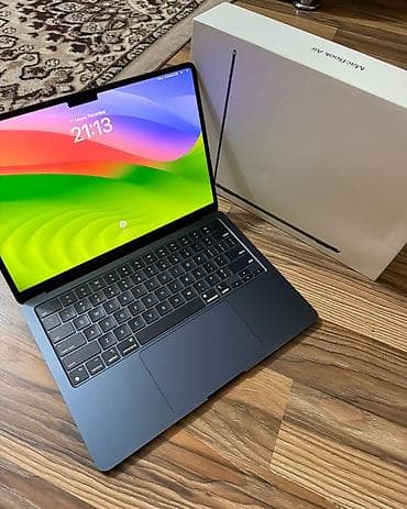 Apple MacBook Air 13" (M2) – Midnight rəng Xüsusiyyətlər: -