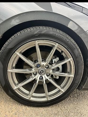 İşlənmiş Disk təkər Vossen 235 / 45 / R 18, 5 Boltlu