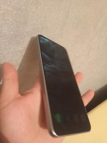 samsung adapter: Samsung Galaxy A17, 128 GB, rəng - Gümüşü, Face ID — 4