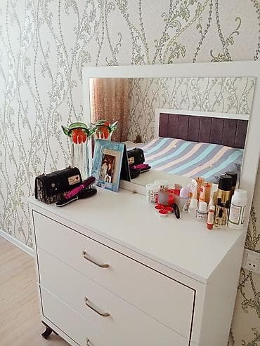 12 neferlik stol stul: Masa və oturacaqlar — 9