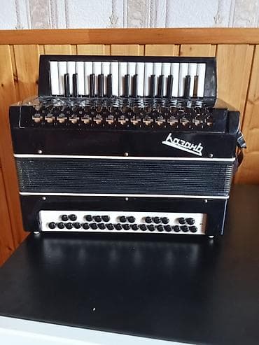 Akustik Akkordeon, İşlənmiş