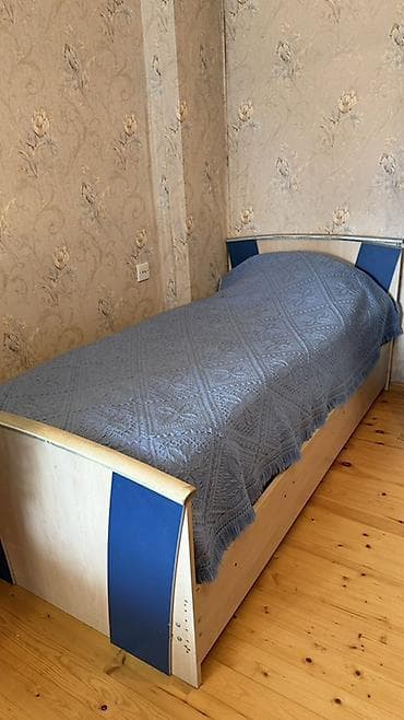 usaq kravati: Uşaq/yeniyetmə otağı üçün 2 ədəd tək nəfərlik çarpayı satılır Ünvan — 2