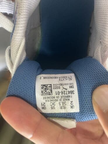 ağ uşaq krosovkaları: Puma 34,5 ölçü uşaq idman ayaqqabısı — 3