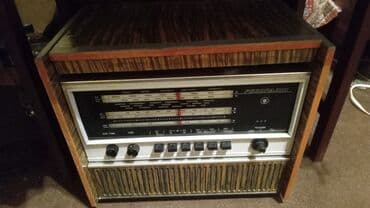 Gedimi radiorekord 310,1970 ilde istehsal olunub lalafo.az -da Gedimi radiorekord 310,1970 ilde istehsal olunub