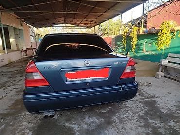 mercedes c 220 dizel: Mercedes-Benz C-Class (W202) sedan Xüsusiyyətlər: - Kuzov: sedan — 2