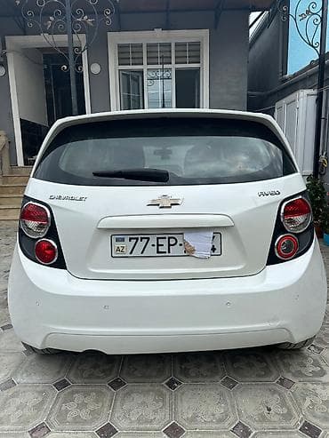 Avtomobil satışı: Chevrolet Aveo: 1.6 l | 2012 il 236000 km Hetçbek — 2