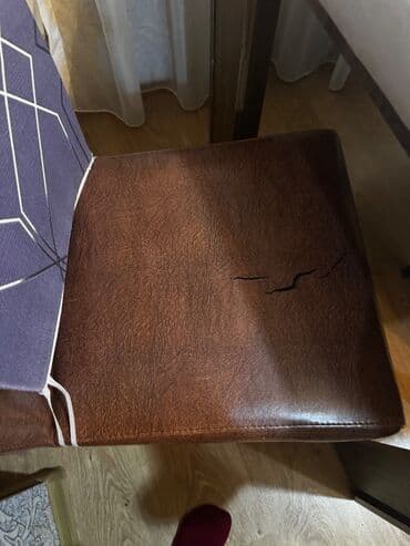 ikinci el qapilari: İşlənmiş, Kvadrat masa, 6 stul — 3