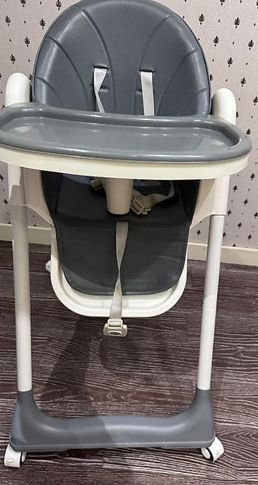 детский монеж: Продам детский стульчик. Размер высоты регулируется. Имеются ремни — 1