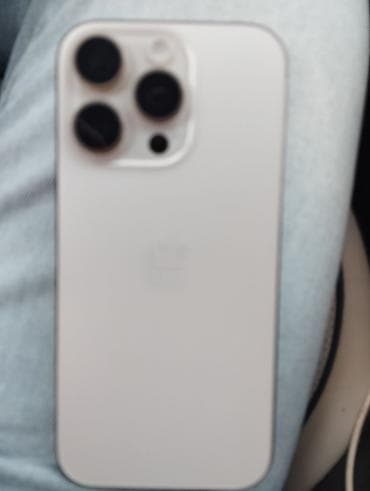 macbook pro 2.el: IPhone 16 Pro, 128 GB, Natural Titanium, Simsiz şarj — 3