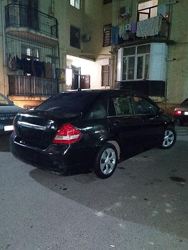 sedan avtomobil: Nissan Tiida: 1.6 l | 2007 il Sedan — 9