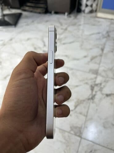 işlənmiş iphone 13 pro: IPhone 13, Серебристый, Face ID — 5