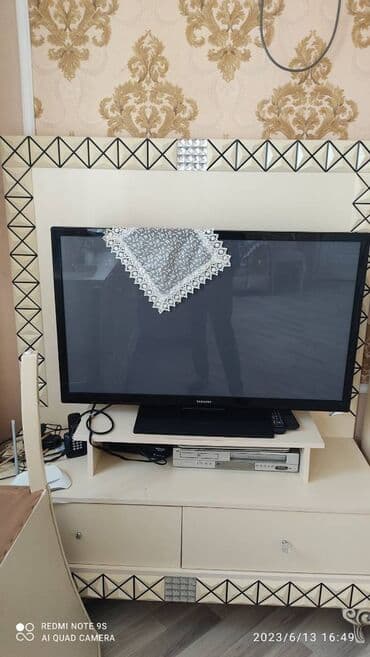 Rəflər: İşlənmiş, Komod, TV stend, Kredit yoxdur, Almaniya — 3