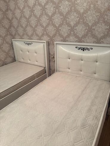 tək qravad: İşlənmiş, Təknəfərlik çarpayı, Bazasız, Matras ilə, Siyirməsiz, Azərbaycan — 5
