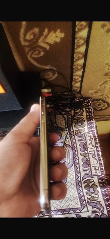 ipad 6 plus: IPhone Xs, 64 GB, Rose Gold — 8