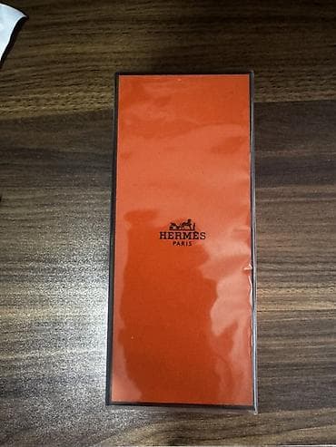 Yenidir açilmayib Hermès Hermessence Oud Alezan Eau de Parfum – 100
