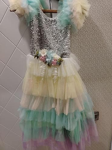 Tikinti və təmir: Uşaq üçün bayram/gecə paltarı - Model: çoxqatlı tül ətəkli, payetkali — 2