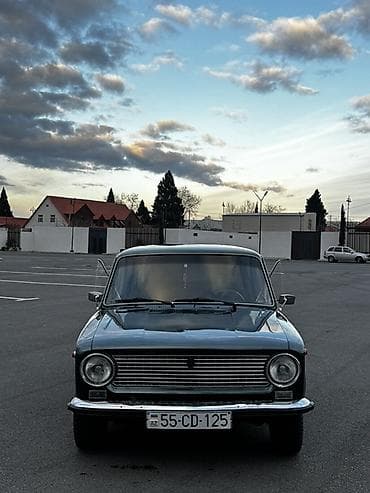 gəncə maşınlar: VAZ (LADA) 2111: 1.6 l | 1983 il 210431 km Sedan — 2