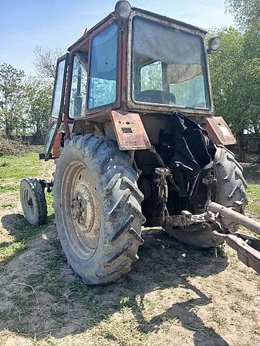 turbo.az ford transit 5 1: Traktor MTZ-50/52 tipli, arxa təkərli, kabinəli model. Texniki — 4