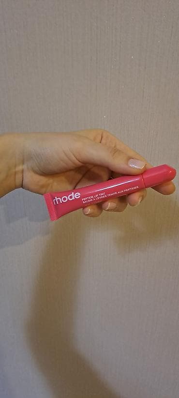 Məhsul: Rhode Peptide Lip Tint – dodaq balzamı, peptidli rəngli formul — 3