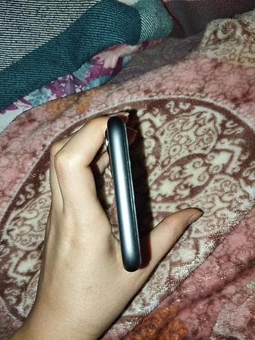 işlenmiş telefonlar ucuz: IPhone 11, 64 GB, Qara, Face ID — 3