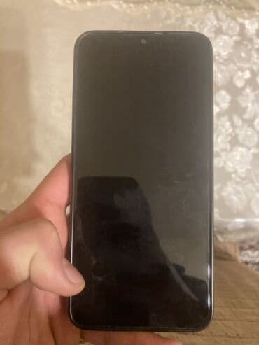 üz qırxan maşınka: Redmi 9-64gb.heç bir problemi yoxdu.telefon ustada olmuyub.nöqtə belə — 1