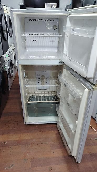 soyudcu: İşlənmiş 2 qapılı Samsung Soyuducu Satılır, rəng - Boz, Təkərli — 3