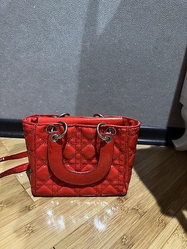 mini çanta: Qırmızı mini çanta - Material: parlaq laklı eko‑dəri - Rəng: canlı — 1