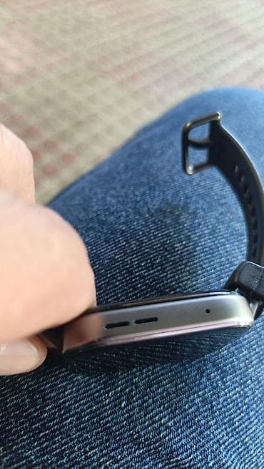 saat sensor: Ağıllı saat – kvadrat formalı ekran, qara silikon qayış.huawei fit 4 - — 2