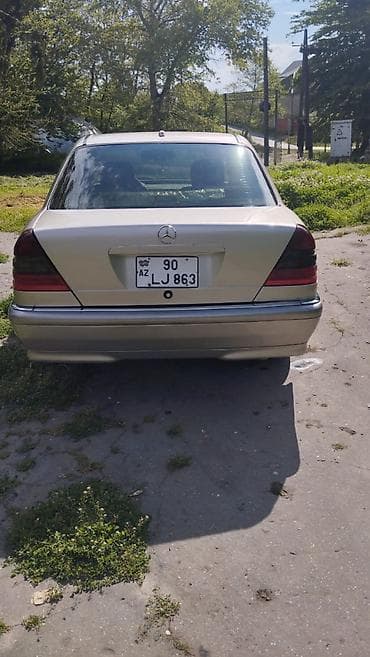 bmw e60 qiyməti: Mercedes-Benz 230: 2.3 l | 1999 il Sedan — 6