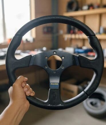 maşın ucun pec: MOMO sükan çarxı - Marka/model: MOMO (orijinal) - Tip: 3-şüalı idman — 1