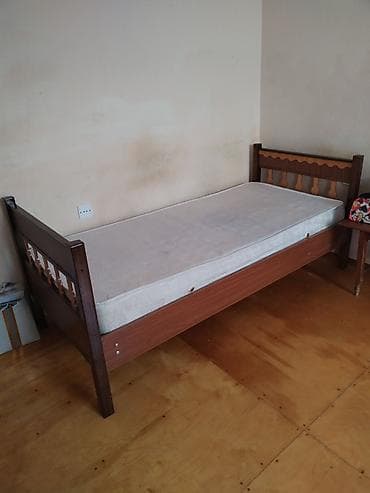 Çarpayılar: Təknəfərlik çarpayı, Matras ilə, Siyirməsiz — 2