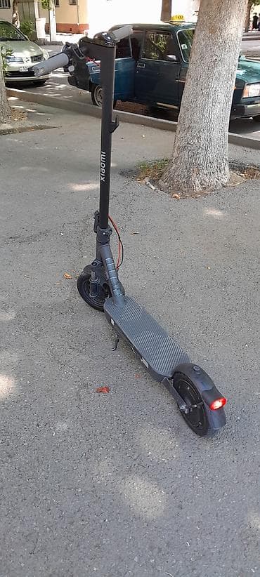 moto elektrik: İşlənmiş Elektrik samokat 10", 501 - 750 Vt, 26 - 35 km/s, Ünvandan götürmə, Ödənişli çatdırılma — 2