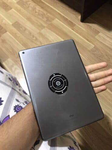 iphone 12 128gb kontakt home: Ipad 9 ideal vezziyetde isleyir ciziqlari var islemeyine mane yaratmir — 2
