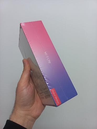 poco x7 qiyməti: Xiaomi Mi 8 Lite, 64 GB, rəng - Qara, 
 Barmaq izi — 3