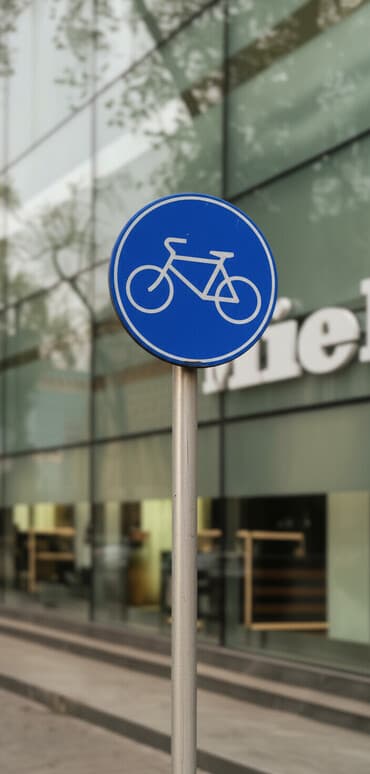 şamaxı restoranları: Kirayə verilən obyekt – şəhər mərkəzində, piyada axını yüksək olan — 1