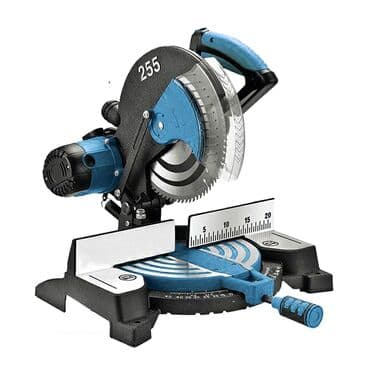 uqlarez işlənmiş: Uqlarez 
kunc kəsən 
uqlarez — 1