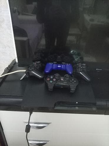 ps3 pultlari: Sony PlayStation 3 oyun konsolu paketi Ela vezyetde 4 dene pult super — 1