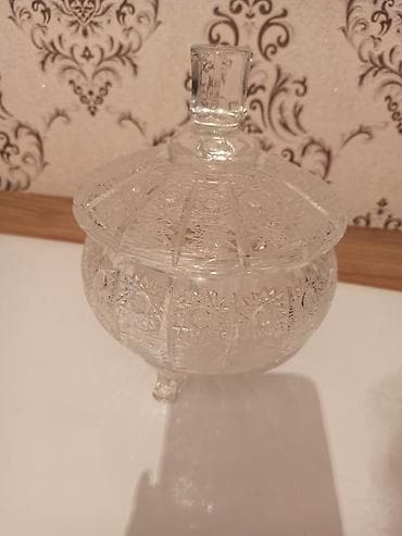 Tomundu, original,emblem yoxdu .basi coxan baxan kimi bilir ki bu