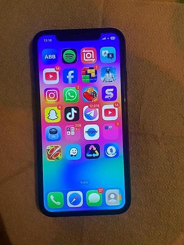 planşet apple: IPhone 11, Qara, Face ID — 3