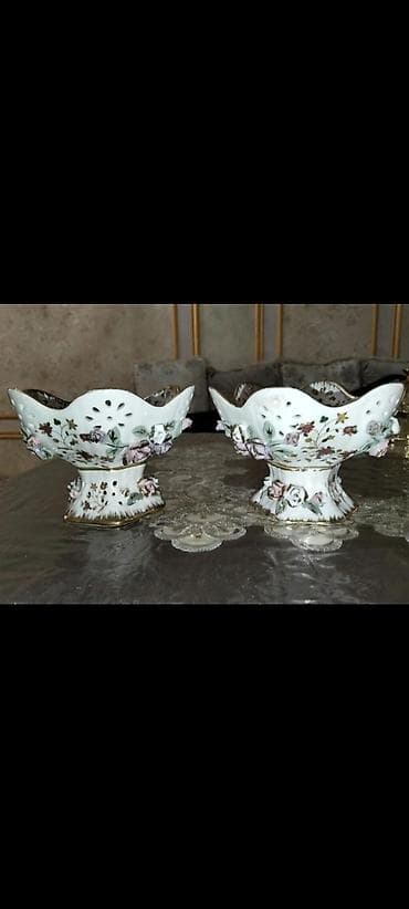 konyak dəsti: Klassik dekorativ süfrə dəsti və porselen aksesuarlar 1) Şüşə qraf və — 4