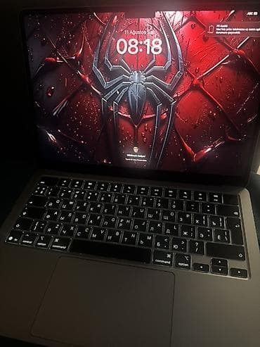 irşad 13: Apple MacBook (Space Gray) - Model: MacBook (Apple silikon nəsli – M — 2