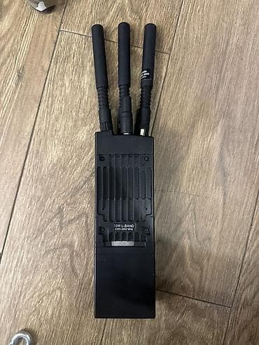 Airsoft/MAKETDİR HEC BİR FUNKSİYASİ YOXDUR İŞLƏMİR!!!! 3 antennalı