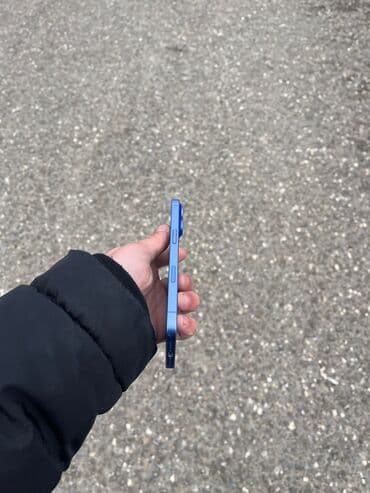 ТВ и видео: IPhone 16, 128 ГБ, Голубой, Face ID — 5